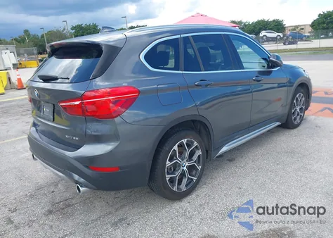 2020 BMW X1 xDrive28I z USA, uszkodzony, nr VIN WBXJG9C02L3L85664
